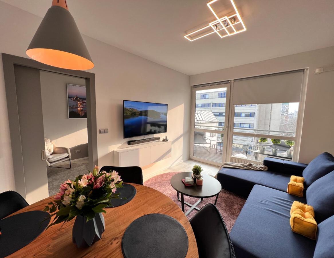 Suiteangel - Luxury Design Condo With Free Garage Budapest Eksteriør bilde
