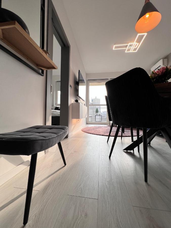 Suiteangel - Luxury Design Condo With Free Garage Budapest Eksteriør bilde